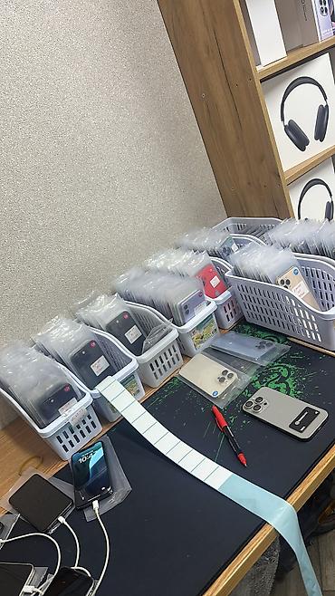 Apple iPhone: IPhone 3G, Новый, Desert Titanium, Коробка at lalafo.kg — 17 Apple iPhone: IPhone 3G, Новый, Desert Titanium, Коробка — 17