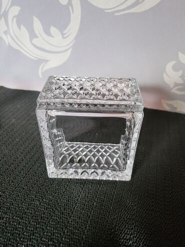 Ostalo posuđe: Bombonijera vintaz,nova pun rad staklena. Bombonijera,posuda za — 14