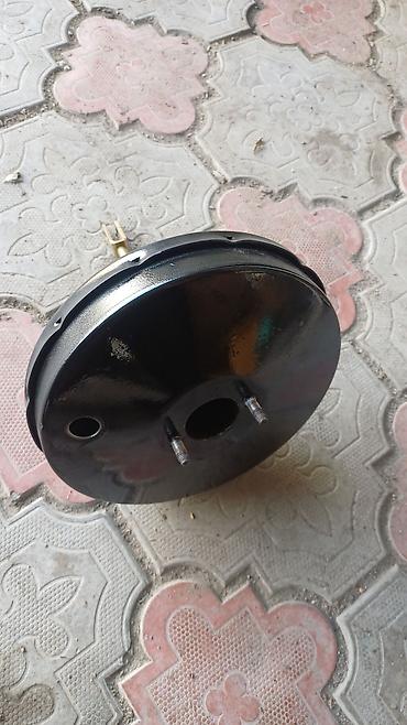 Двигатели, моторы и ГБЦ: На гольф 2,рули по 600 сом,.экран на гольф2 2500 порожки на гольф2 — 1