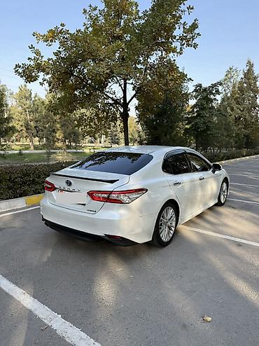 innova бишкек: Toyota Camry: 2019 г., 2.5 л, Автомат, Гибрид, Седан — 6