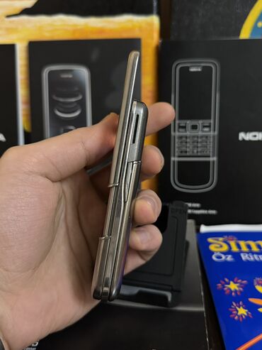 Nokia: Nokia 8 Sirocco, < 2 GB Memory Capacity, rəng - Boz, Düyməli — 3