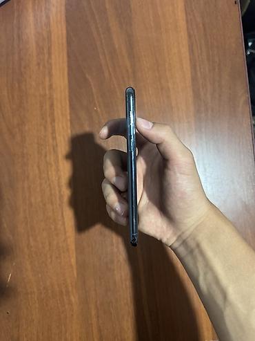 Техника и электроника: IPhone 11 Pro, Б/у, 256 ГБ, Matte Midnight Green, 72 % — 4
