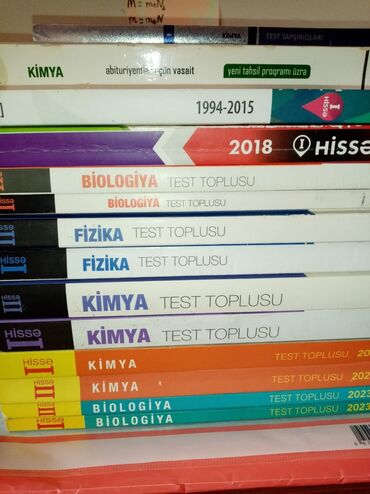 8 biologiya metodik vəsait: 4cü qrupa hazırlaşan abituriyentlər üçün bir çox vəsait mövcuddur