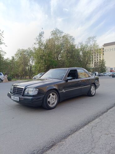 двигател мерседес: Mercedes-Benz E-Class: 1995 г., 3.2 л, Автомат, Бензин, Седан