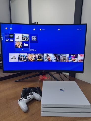 sony sp3: Продаю Sony PlayStation 4 про, 1000 гб. Модель CUH 7218B 3 ревизия