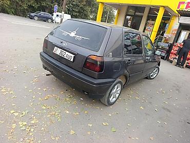 Volkswagen: Volkswagen Golf: 1994 г., 1.6 л, Кол менен иштөөчү, Бензин, Хетчбек — 5