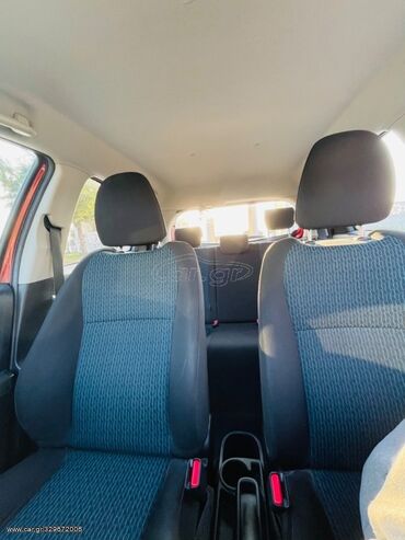 Toyota: Toyota Yaris: 1 l. | 2011 έ. Χάτσμπακ — 11