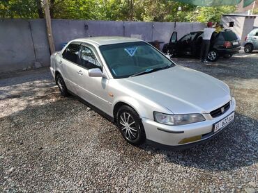 продается спринтер: Honda Accord: 1999 г., 1.8 л, Автомат, Бензин, Седан