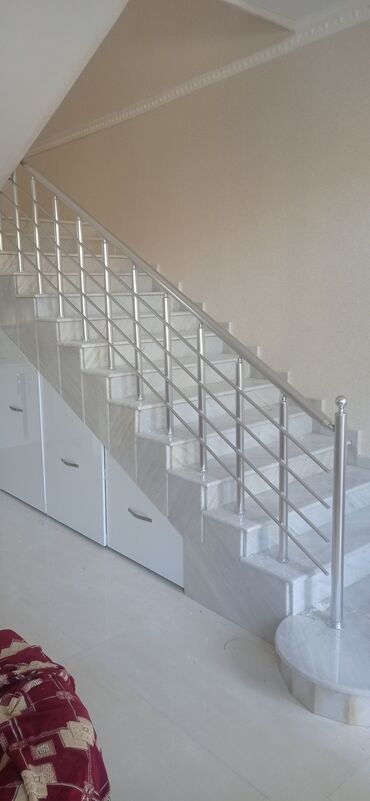 Pilləkən məhəccərləri: Pilləkən məhəccərləri — 4