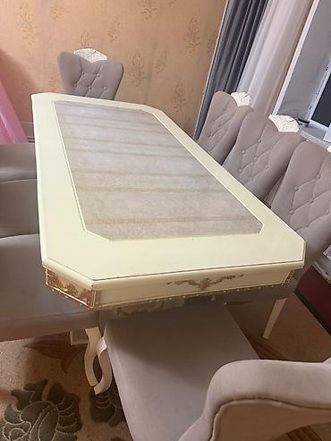 Digər mebel: Leman*350azn* Masa dəsti satılır.8 oturacağı var.Masa acilmir.Unvan — 1