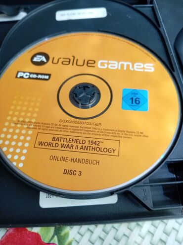 Ostale igre i konzole: Komplet od četiri PC CD-ROM diska za igru Battlefield 1942: World War — 2