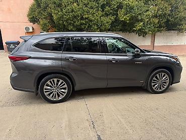 highlander 2: Toyota Highlander: 2021 г., 2.5 л, Вариатор, Гибрид, Кроссовер — 3