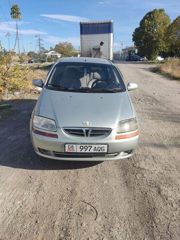 Daewoo: Daewoo Kalos: 2003 г., 1.5 л, Автомат, Бензин, Хэтчбэк