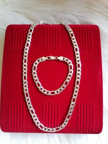 Ogrlice: Komplet ogrlica i narukvica
Cena:2200din na lalafo.rs — 5 Ogrlice: Komplet ogrlica i narukvica
Cena:2200din — 5