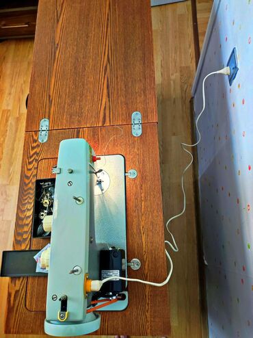 Tikiş maşını Chayka, Yeni,Elektromexaniki, 2 saplı Ödənişli çatdırılma