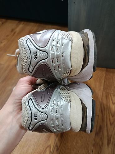 Кроссовки и спортивная обувь: Кроссовки Asics - Размер: EU 42 / US 8.5 / 26.5 см подойдёт скорее с — 8