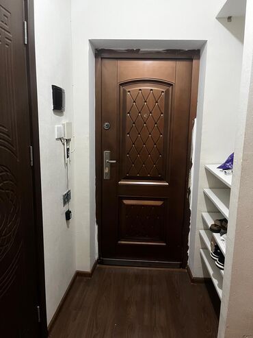 Uzunmüddətli kirayə mənzillər: Yasamal Mida Yasayis Kompleksinde 9/3 mertebesi 1 otag esyali menzil — 8