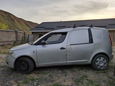 хаммер машина: Skoda Praktik: 2008 г., 1.4 л, Механика, Бензин, Фургон
