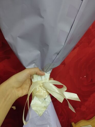 подарки бишкек для девушек: Продаю шикарный букет из бумажных бабочек с подсветкой ручной работы😍