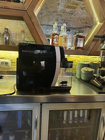 Техника и электроника: Кофемашина Delonghi, Автомат, С измельчителем, Б/у — 3