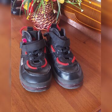 обувь 31: Продам ботосы 31 размер г Кара Балта