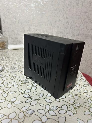 muhafizə is: APC Back-UPS RS 500 (BR500) – masaüstü kompüterlər, router, NAS və — 2