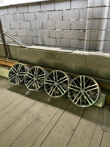 Диски: Литые Диски R 17 Hyundai, Комплект, Б/у