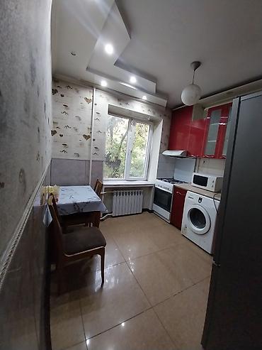 11 00: 3 комнаты, 70 м², ул. Курманжан Датка-Гапара Айтиева, Индивидуалка, 2 этаж, Евроремонт — 8