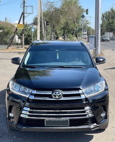 матз 3: Toyota Highlander: 2018 г., 3.5 л, Автомат, Бензин, Внедорожник