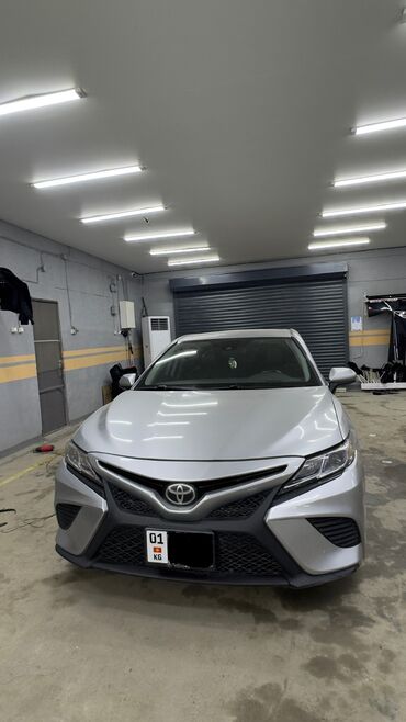 Toyota: Toyota Camry: 2018 г., 2.5 л, Типтроник, Бензин, Седан