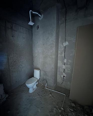 12 мер: 1 комната, 63 м², 12 мкр Элитка, 10 этаж, ПСО (под самоотделку) — 8