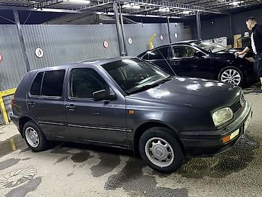 сивик 1999: Volkswagen Golf: 1992 г., 1.8 л, Механика, Бензин, Хэтчбэк — 3