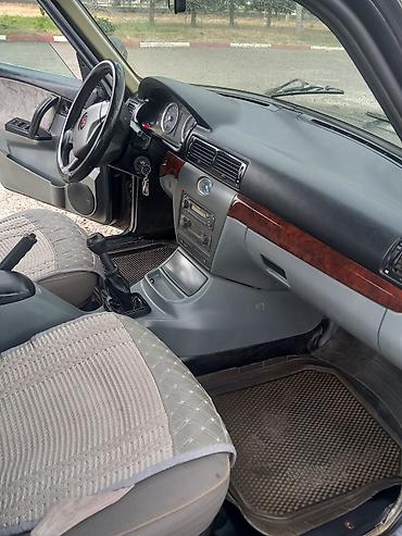 elektrikli maşınlar: QAZ 31105 Volga: 2.3 l | 2008 il 107412 km Sedan — 6