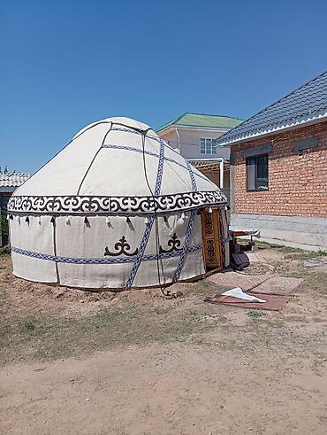 Продажа юрт: Юрта (традиционная кочевая жилищная конструкция) с полным внутренним — 2
