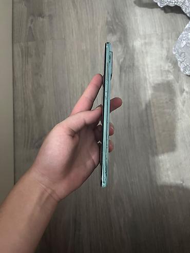 телефон fly f: Samsung Galaxy A51, цвет - Голубой, Две SIM карты — 2