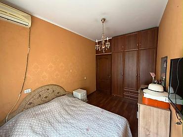 Квартиры: 3 комнаты, 81 м², Асанбай мкр 105 серия, 2 этаж, Косметический ремонт — 5