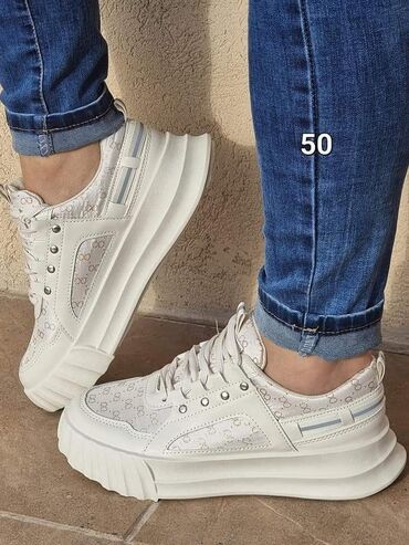 Women's Sneakers and athletic shoes: 41 — 1