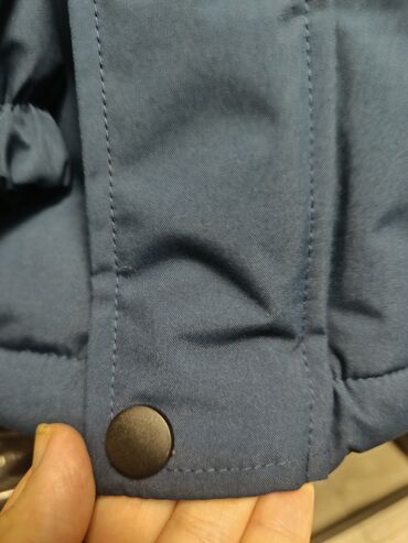 Куртки: Новинка! Куртка с капюшоном, подкладкой на флисе.Ткань — 12