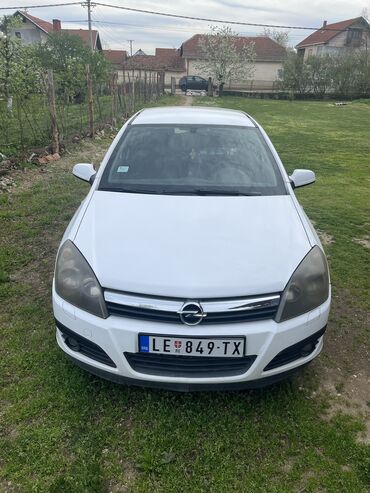 Automobili: Opel Astra: 1.7 l | 2006 г. | 240000 km. Hečbek
