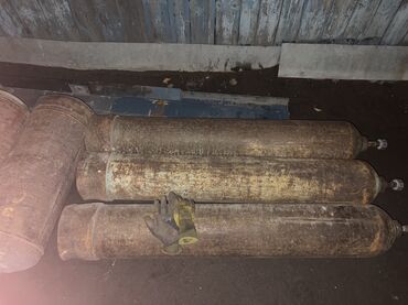 стеклянная кастрюля: Баллоны для газов/СПГ (стальные) - Несколько стальных баллонов