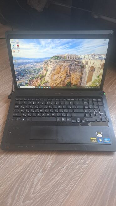 İşlənmiş Sony, 16 ", Intel Core i7, 256 GB