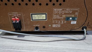 Динамики и колонки: Продам SHARP из 80г, без колонок нету, без пульта, стоял долго, сд — 15