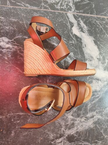 sandale ravne 2023: Sandals, Zara, 36