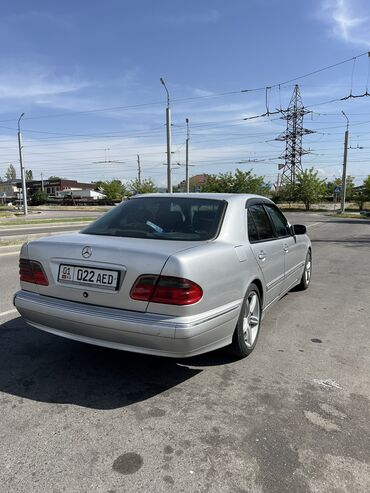 Mercedes-Benz: Mercedes-Benz E-Class: 2002 г., 2 л, Автомат, Бензин, Седан — 5