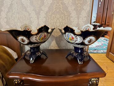 Güzgülər: Vaza dəsti, Bogem şüşəsi