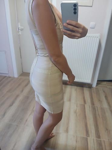Haljine: Zlatna bandage haljina, svečana haljina,midi s velicina Na — 9