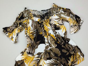 bluzki w kwiaty z bufiastymi rękawami: Блуза жіноча, L, стан - Ідеальний