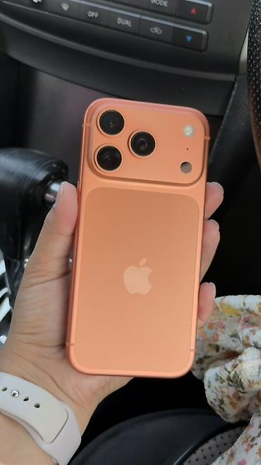 Apple iPhone: IPhone 14 Pro, Б/у, 256 ГБ, Оранжевый, Чехол, Кабель, Коробка, 95 % — 2