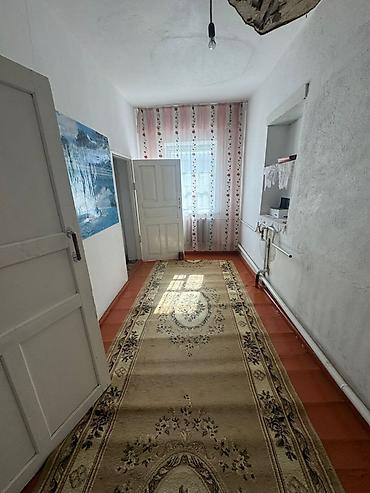 Продажа коттеджей и домов: СРОЧНО продается уютный дом из 6 комнат на участке 4,5 сотки со всеми — 7