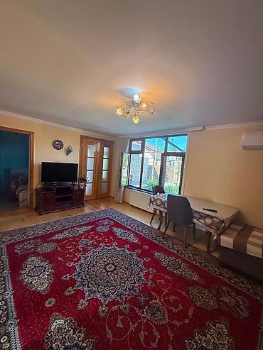 baki bina evi: Salam ev xaçmaz şəhəri şəmsəddin Sultanov küçəsində yerleşir.Ev bazar — 6